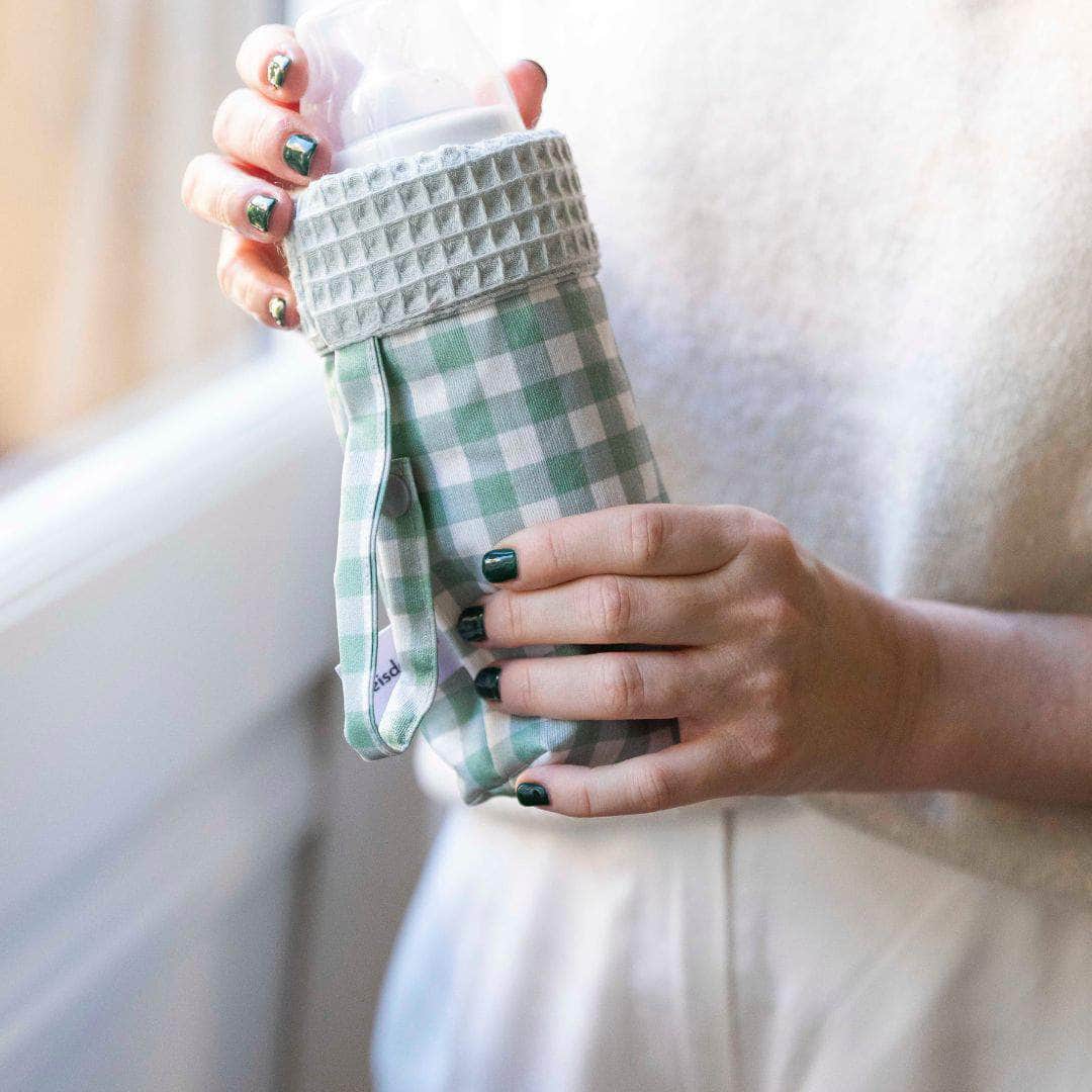 Portabiberón de agua Verde Empolvado