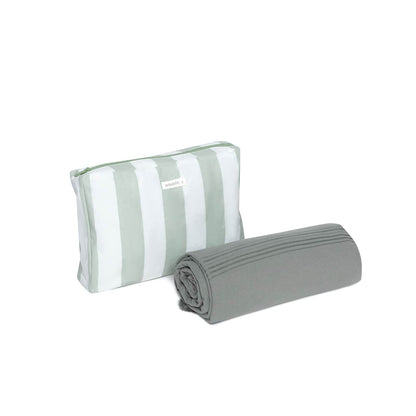 Pack MyBigBag - Neceser y Toalla Pack Neceser + Toalla | Solo lo esencial para tu momento